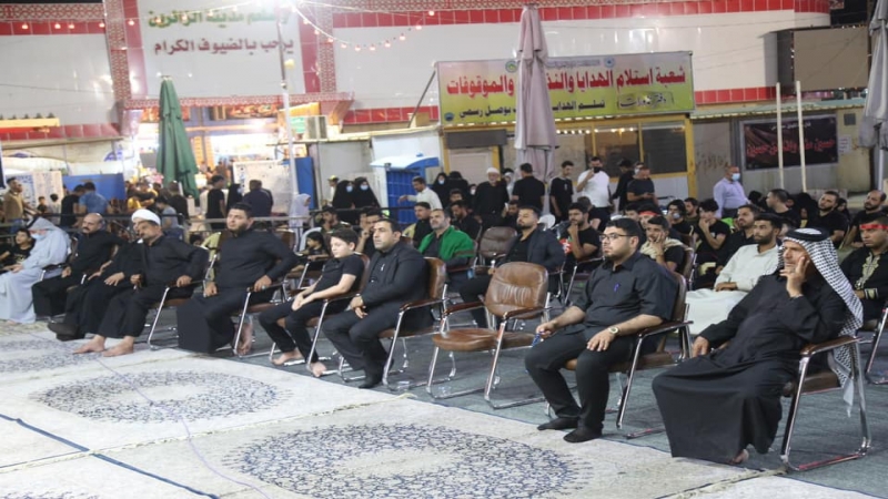 شَهْرِ الْمُحَرَّمِ فَاتَك الْعُذْر أوجعت قَلْب الدِّين يَا شَهْرَ فَكَان شيمتك الْخِلَافِ عَلَى آلِ النَّبِيِّ وَشَأْنُك الْغَدْر