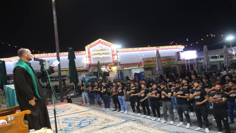 شَهْرِ الْمُحَرَّمِ فَاتَك الْعُذْر أوجعت قَلْب الدِّين يَا شَهْرَ فَكَان شيمتك الْخِلَافِ عَلَى آلِ النَّبِيِّ وَشَأْنُك الْغَدْر