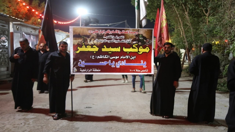 لليوم الرابع على التوالي تتواصل المواكب المعزية بالتوافد لمرقد شهيدة الركب الحسيني