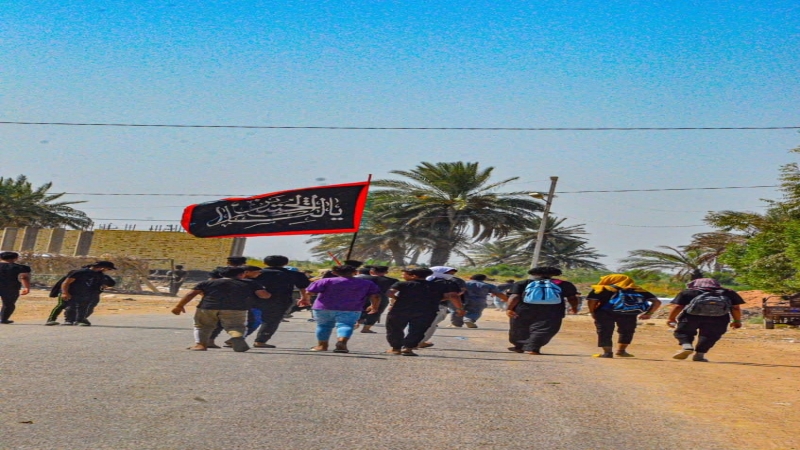 حشود الزائرين تتوافد صوب مرقد طبيبة المعلولين الشريفة بنت الحسن المجتبى