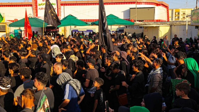 مواكب العزآء تجدد الحزن عند قبر شهيدة ركب السبايا