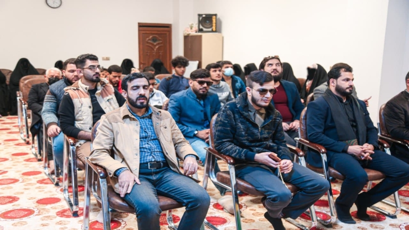 الْأَمَانَة الْخَاصَّة للمرقد الْمَطْهَرَة تُقِيم جِلْسَة قُرْآنِيَّة للمكفوفين دَاخِلِ الْحَرَمِ الشَّرِيفِ