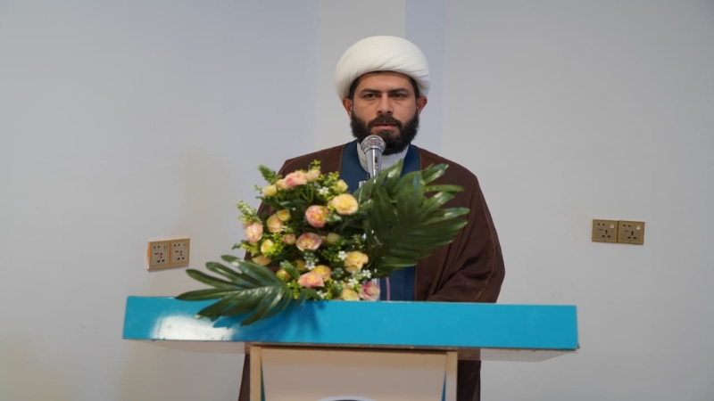 هَدِير الْقُرْآنِ الْكَرِيمِ مِنْ حَرُمَ سَيِّدِه الْعَطَاء