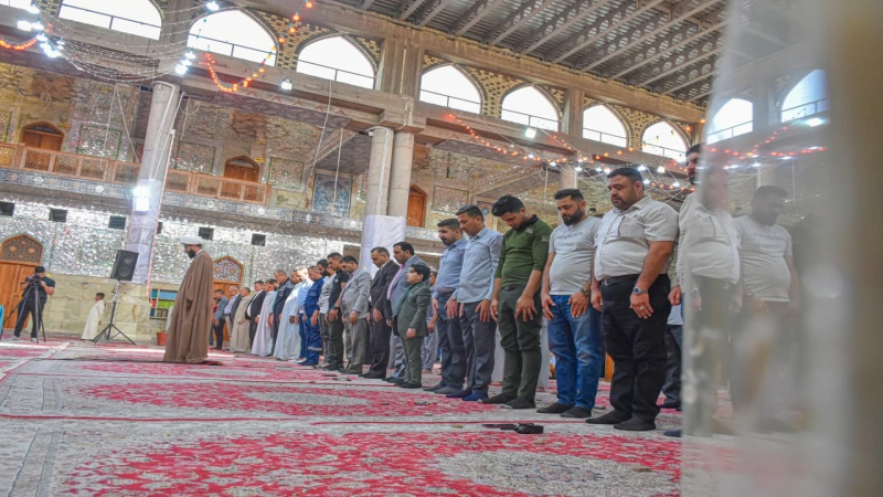 الْأَمَانَة الْخَاصَّة للمرقد الشَّرِيف تُقِيم صَلَاةِ الْعِيدِ الْمُبَارَكَة.