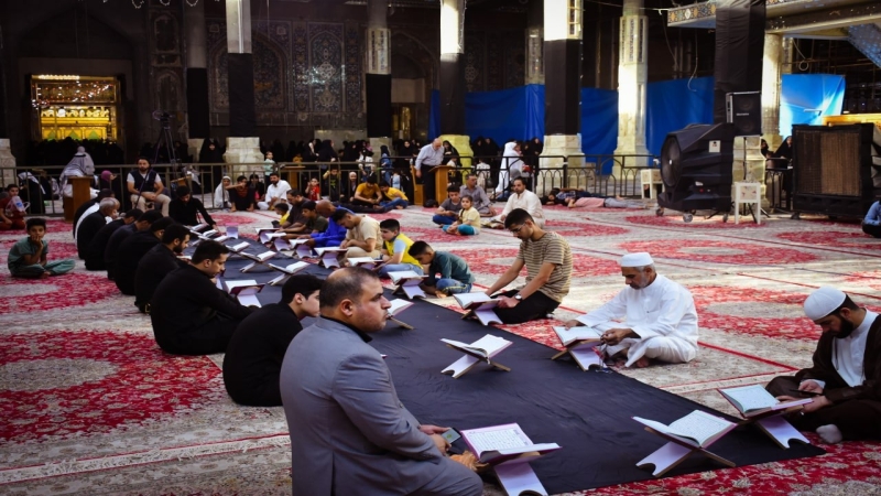 الأمانة الخاصة للمزار الشريف تقيم أمسية قرآنية بذكرى شهادة الإمام جعفر الصادق (ع)