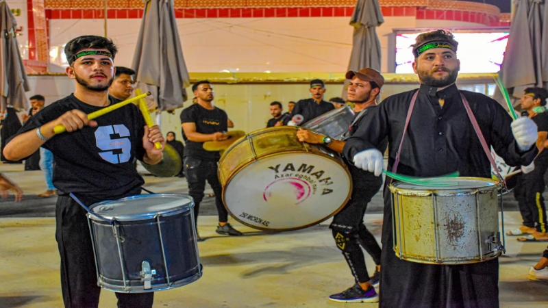 مواكب العزاء تدخل حرم شهيدة ركب السبايا مولاتنا السيدة الشريفة (ع)