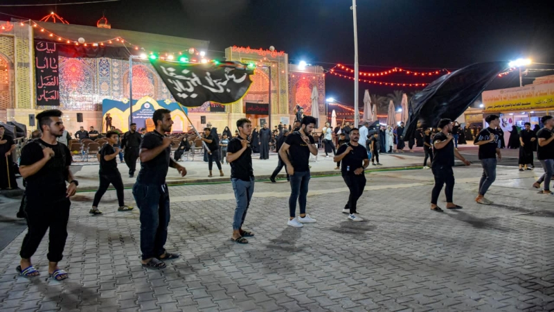 مواكب العزاء تدخل حرم شهيدة ركب السبايا مولاتنا السيدة الشريفة (ع)