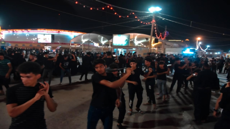 مواكب العزاء تدخل حرم شهيدة ركب السبايا مولاتنا السيدة الشريفة (ع)