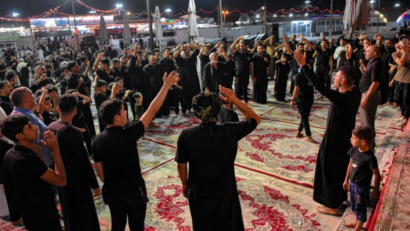 استمرار توافد المواكب
