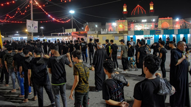 استمرار توافد المواكب