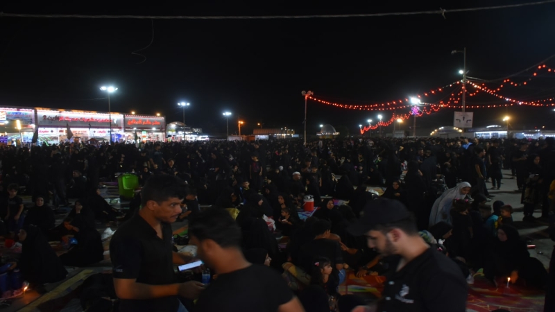 جموع من المعزين يعزون شهيدة الركب الحسيني العلوية الشريفة بنت الامام الحسن المجتبى (عليهما السلام) بمصابهم الجلل اعظم الله اجورنا واجوركم بشهادة سيد