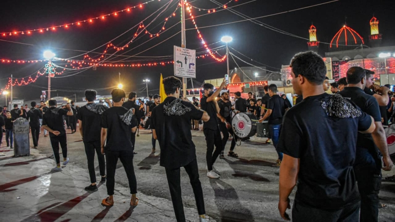 استمرار توافد المواكب المعزية لمرقد شهيدة الركب الحسيني العلوية الشريفة بنت الامام الحسن المجتبى