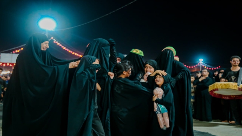 استمرار توافد المواكب المعزية