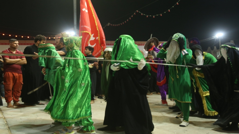 استمرار توافد المواكب المعزية