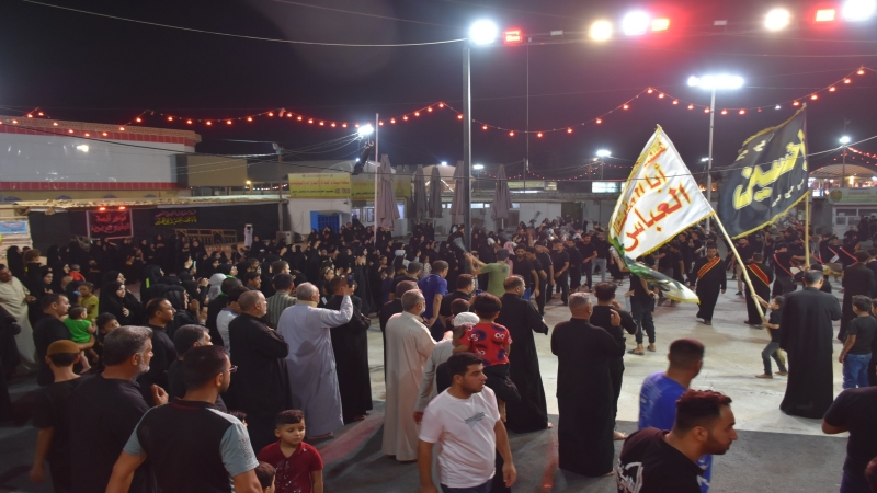 استمرار توافد المواكب المعزية لمرقد شهيدة الركب الحسيني