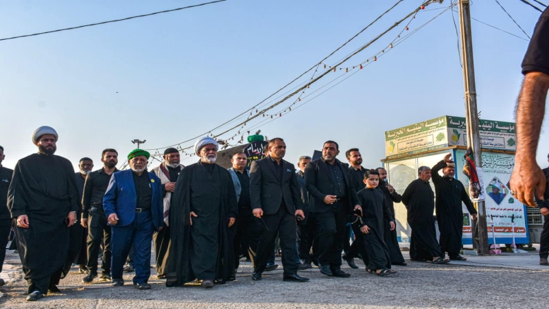 الأمانة الخاصة تشيع النعش الرمزي لمولانا الإمام الحسن المجتبى في حرم ريحانته الشريفة