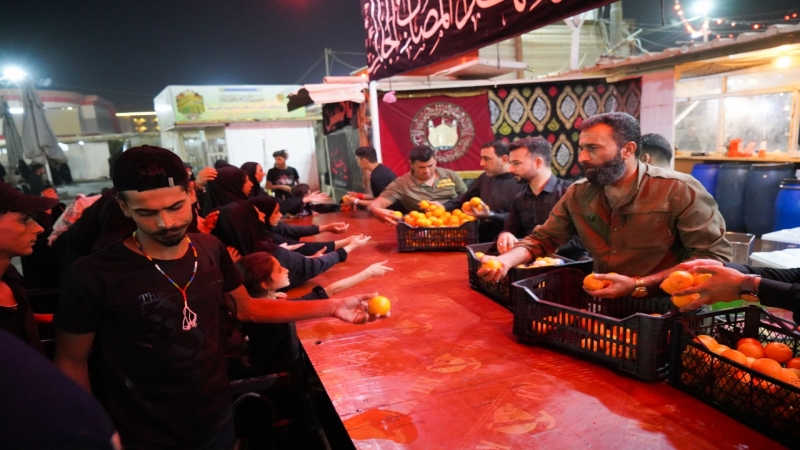 مَوْكِب السَّيِّدَة الشَّرِيفَة