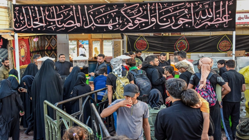 مَوْكِب السَّيِّدَة الشَّرِيفَة