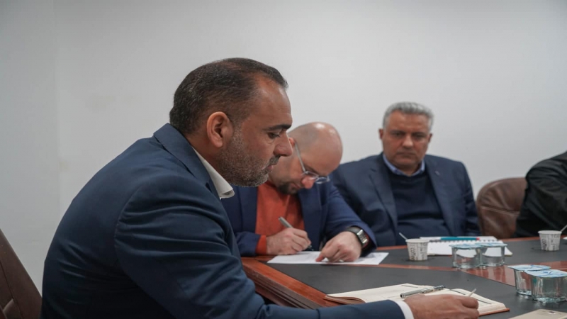 الأمانة الخاصة للمرقد الشريف تجري اجتماعهما الدوري مع مسؤولي الشعب والوحدات