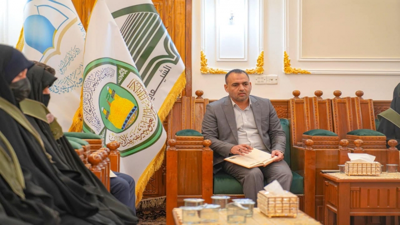 الأمانة الخاصة للمرقد المطهر تعقد اجتماعاً مع شعبة الزينبيات (الوجبة المسائية)