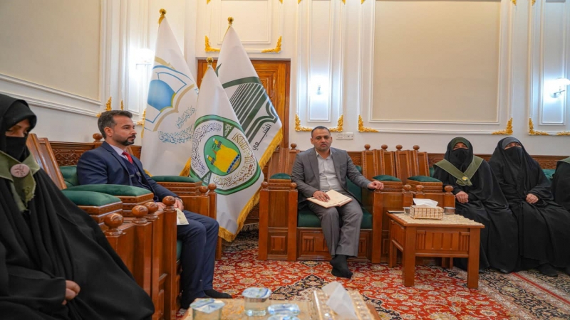 الأمانة الخاصة للمرقد المطهر تعقد اجتماعاً مع شعبة الزينبيات (الوجبة المسائية)