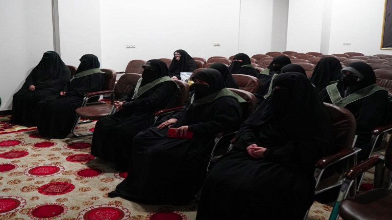 أستمرار دورات التنمية البشرية لمنتسبات مرقد العلوية الشريفة بنت الحسن (ع)