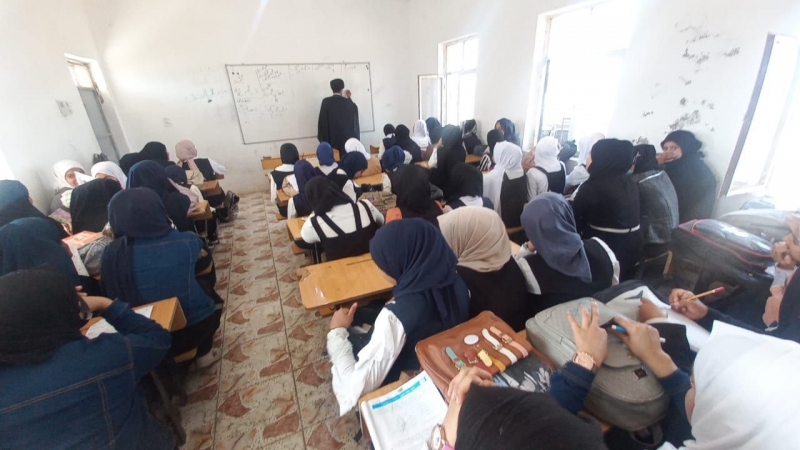 تعليم المسائل الفقهية والعقائدية والأخلاقية