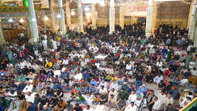 مَوْكِبُ عَزَاءَ الْحَلَةَ الْمَرْكَزِيِّ وبالتَعاونِ مَعَ الْأَمَانَةِ الْخَاصَّةً لِلْمُرْقِدَ الشَّرِيفِ يُقِيمَ مُحَفَّلَا بَهِيجَا بِوِلَادَةِ ال