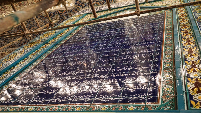 بالصور :أستمرار الحركة العمرانية داخل مرقد العلوية الشريفة فاطمة بنت الامام الحسن المجتبى (ع)