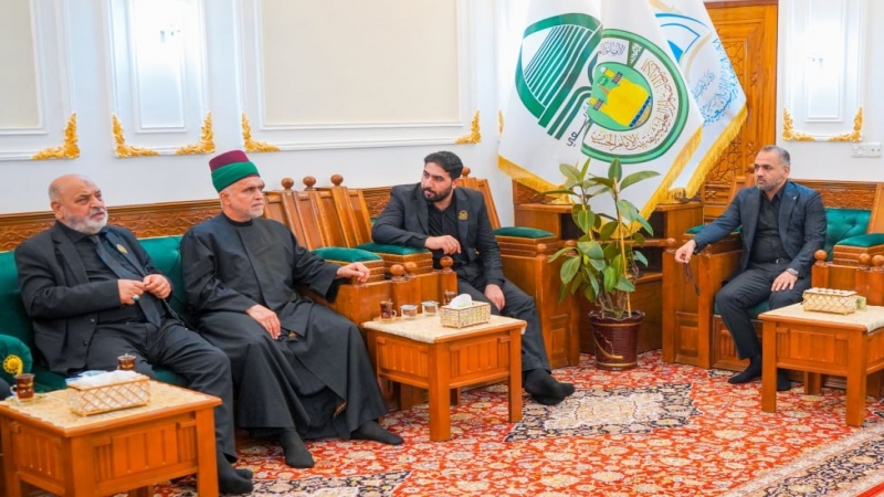 لأجل إيجاد آلية مشتركة بين العتبات المقدّسة والمزارات الشريفة، وفدٌ من العتبة الحسينة المقدسة في ضيافة مرقد الشريفة فاطمة بنت الإمام الحسن(عليهما السل