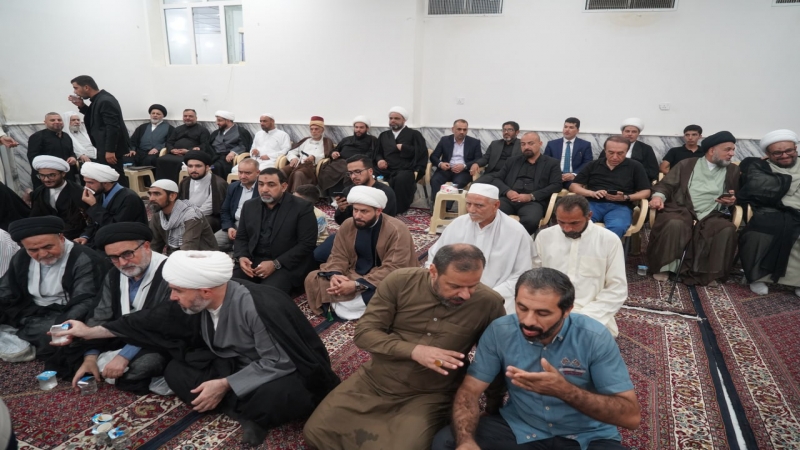 وفد من الأمانة العامة للمزارات الشيعية الشريفة والأمانة الخاصة لمرقد الشريفة بنت الحسن (ع) يحضر مجلس عزاء آية الله المحقق الكبير سماحة السيد محمد مهدي