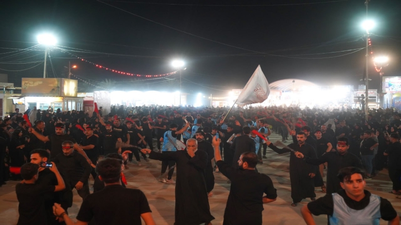 توافد المعزين والمواكب المعزيه الى السيدة الشريفة بنت الامام الحسن المجتبى(عليهما السلام)بذكرى استشهاد ابيها الامام الحسن المجتبى ع