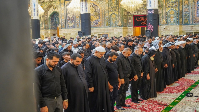صلاة الجماعة العبادية في حرم السيدة شريفة بنت الامام الحسن المجتبى(عليهما السلام) بإمامة سماحة الشيخ حسن السيلاوي (دام توفيقه)