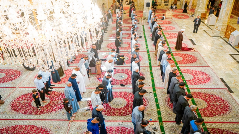 اقيمت صلاة الجماعة العبادية في حرم السيدة الشريفة بنت الامام الحسن المجتبى(عليهما السلام) بإمامة سماحة الشيخ حسن السيلاوي (دام توفيقه)