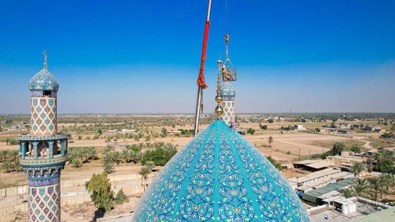 تنصيب ( لفظ الجلالة ) للقبة المباركة لمولاتنا الشريفة بنت الامام الحسن المجتبى (ع)
