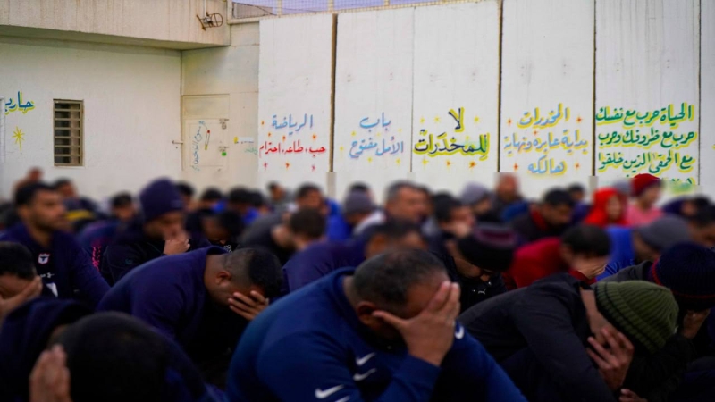 محاضرة تثقيفية و صلاة جماعة في المصحة القسرية لمديرية المخدرات والمؤثرات العقلية في بابل