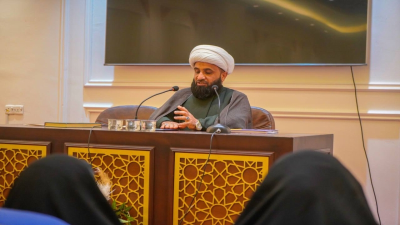 ندوة حوارية تثقيفية تحت عنوان( فاطمة روح القرآن )