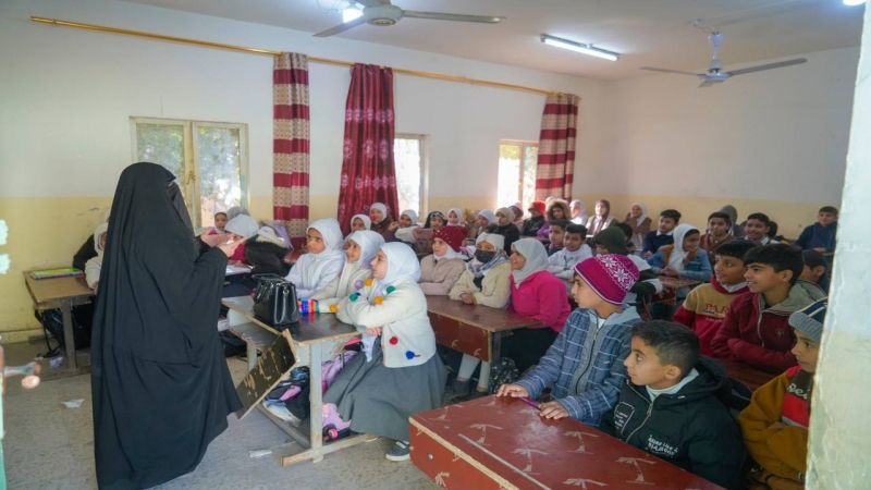 الأمانة الخاصة لمرقد العلوية الشريفة بنت الحسن (ع) تنظم زيارات الى المدارس تهدف الى تعليم المسائل الفقهية والعقائدية والأخلاقية ونشر علوم القرآن
