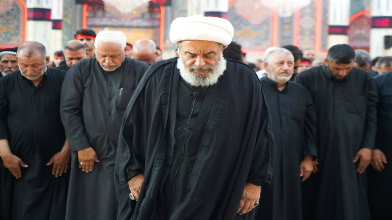 صلاة الجماعة العبادية في حرم السيدة الشريفة بنت الامام الحسن المجتبى(عليهما السلام) بإمامة اية الله سماحة الشيخ محمد السند (دام توفيقه)