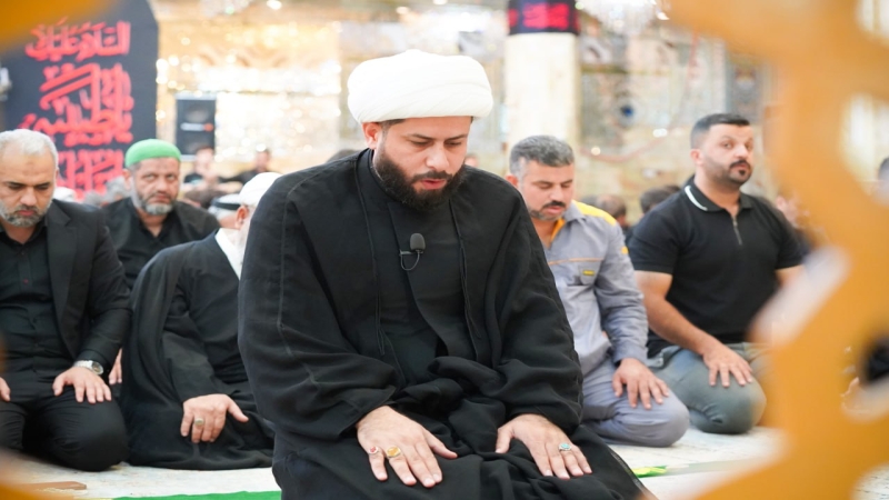 اقيمت صلاة الجماعة العبادية في حرم السيدة الشريفة بنت الامام الحسن المجتبى(عليهما السلام) بإمامة الشيخ حسن السيلاوي (دام توفيقه)