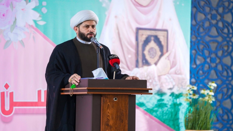 مهرجان تكليف لفتيات بلغن السن الشرعي في مرقد العلوية الشريفة بنت الإمام الحسن (ع)